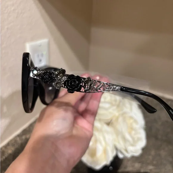 Dolce & Gabbana Black Cat-Eye Sunglasses Brand new Full inclusion.